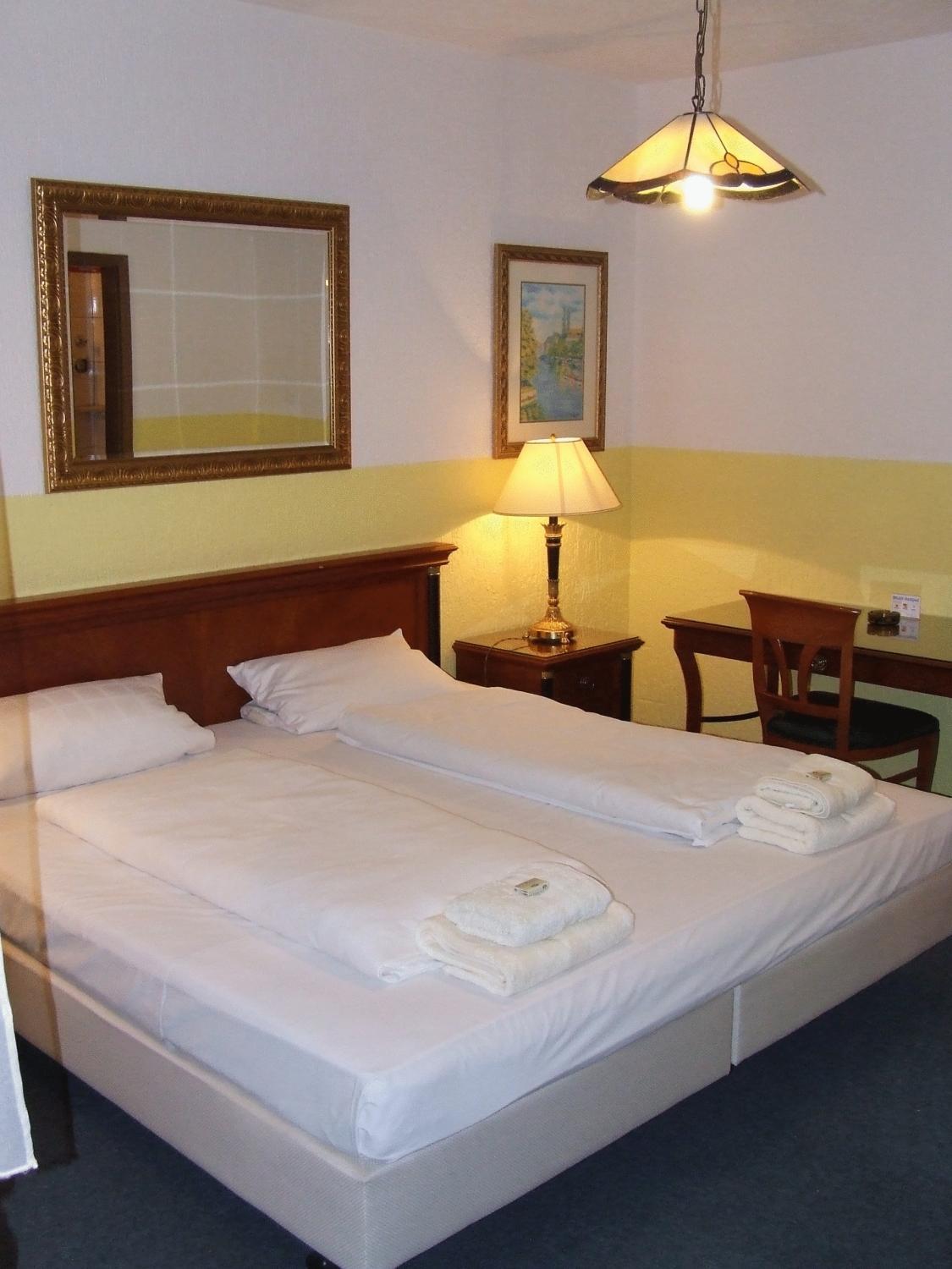 Hotel-Restaurant Orsoyer Hof Rheinberg Eksteriør bilde
